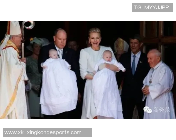 维尼修斯与女友携手米利唐夫妇共度摩纳哥假期心情愉悦庆祝国家德比胜利